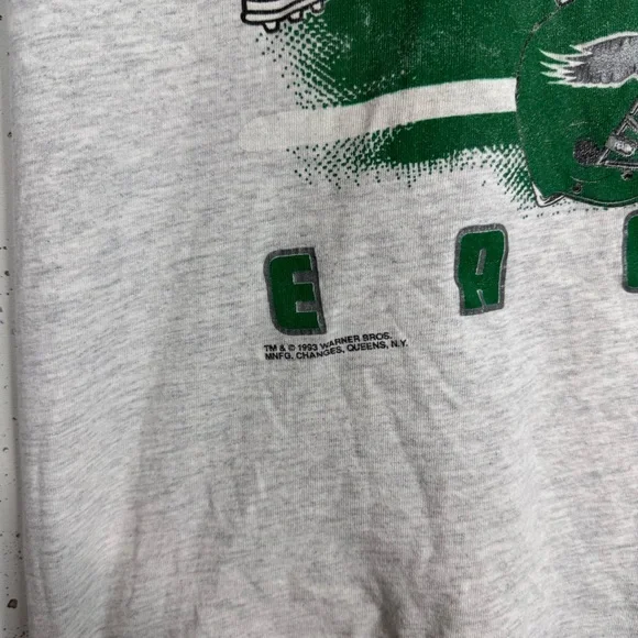 Vintage Philadelphia Eagles Looney Tunes Tasmanian Bugs Bunny Changes L/XL